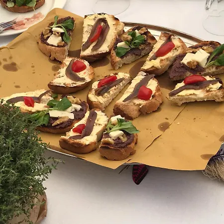 ベッド・アンド・ブレックファスト Fetonte